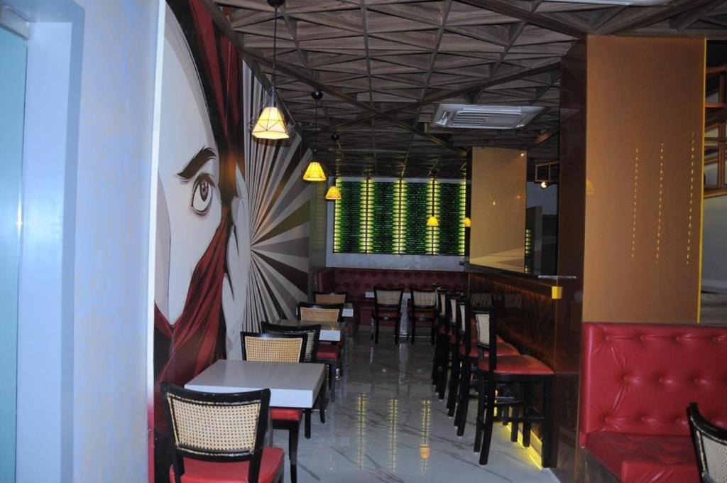 Akrida By NT Heritage Hotell Pondicherry Exteriör bild