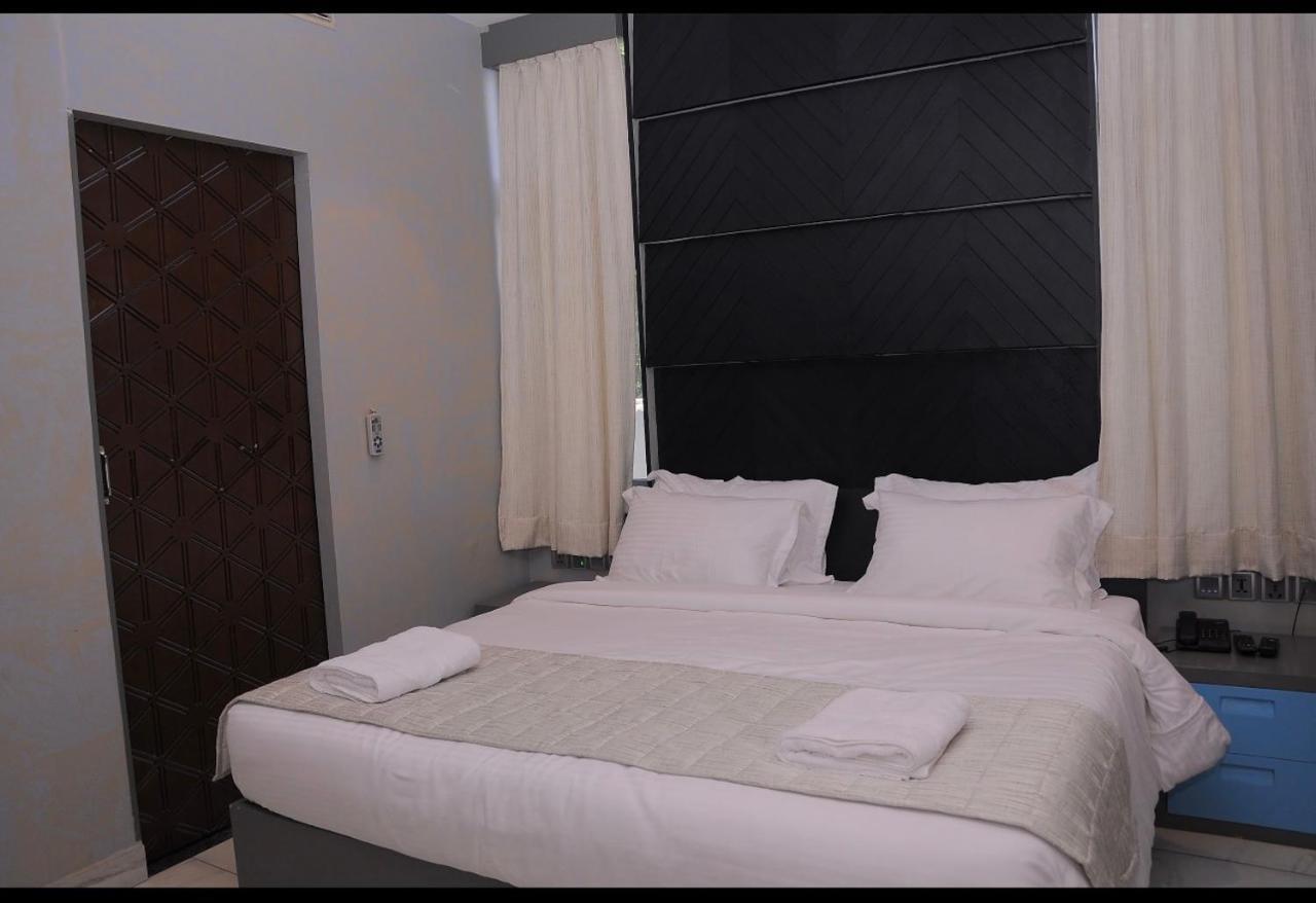 Akrida By NT Heritage Hotell Pondicherry Exteriör bild